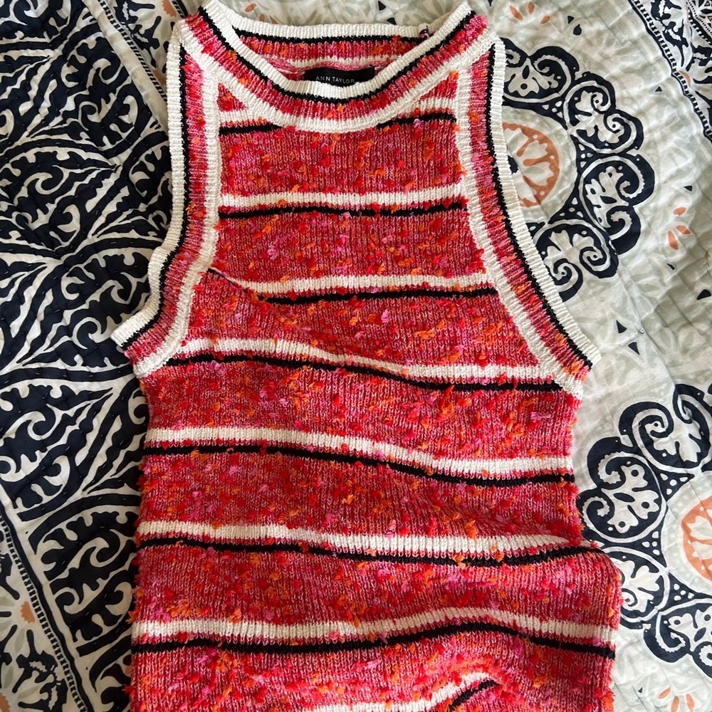 Ann Taylor sweater tank top